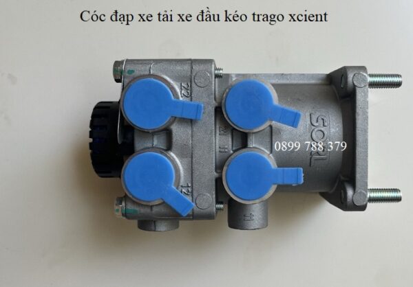 Cóc đạp hyuyndai xcient