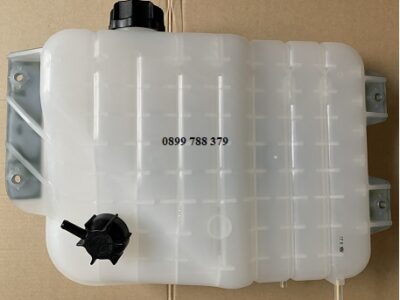 bình nước phụ xe đầu kéo Hyundai Trago D6CC