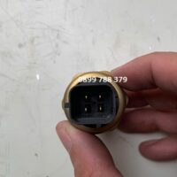 cảm biến áp suất dầu 3935084000 (2)