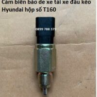 cảm biến báo lùi hộp số t160